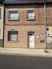 Casa  Arcas de caltán. Casa barrio lurdes