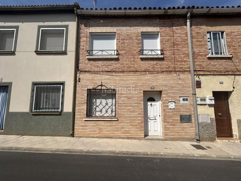 Foto 1b191596-c2c5-4783-ad1a-b7da55c54403. Casa amb calefacció aparcament a Lourdes Tudela