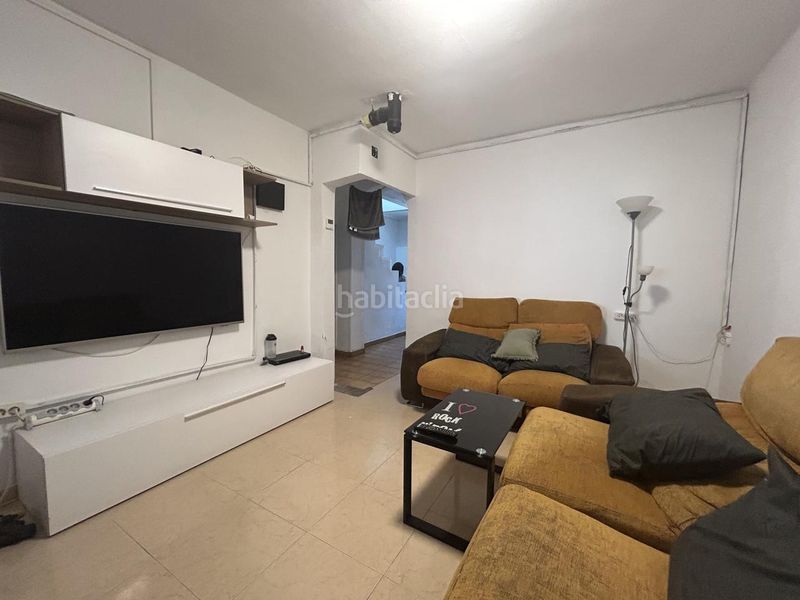 Foto 4319f536-a862-4301-bfd8-d14ad627a48b. Casa amb calefacció aparcament a Lourdes Tudela