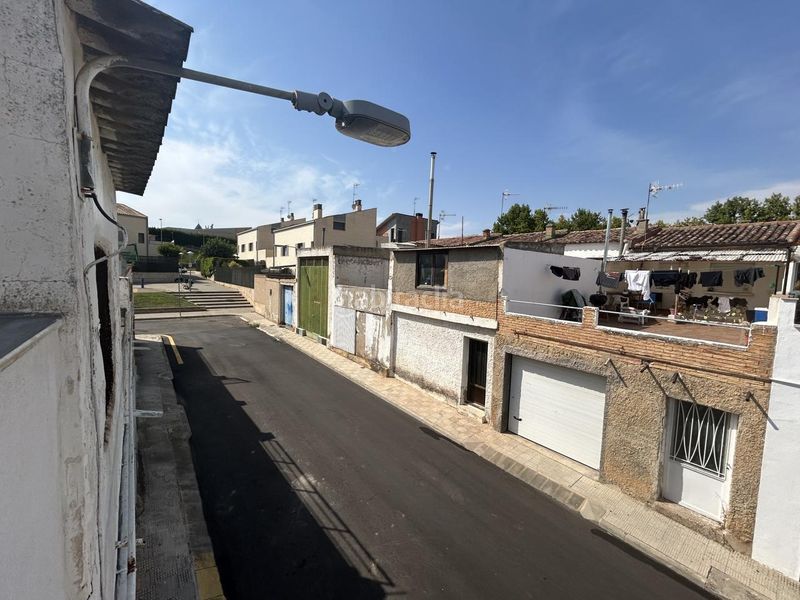Foto 8a3be91f-63c4-44de-b472-92b6d8d999a2. Casa amb calefacció aparcament a Lourdes Tudela