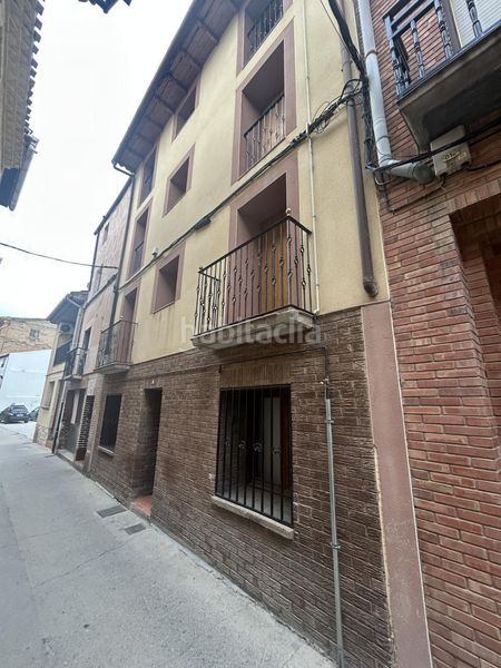 Foto 271630e3-1f5d-44fd-a875-585a232f3739. Piso en Valtierra