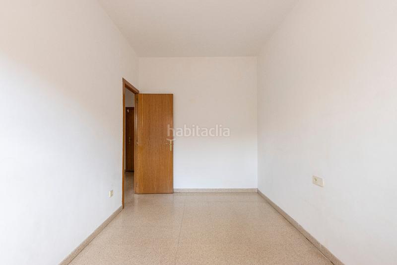 Foto 181439ee-f624-4607-b125-ef72e61b4f32. Planta baixa amb calefacció aparcament a Eixample - Can Bogunyà Castellar del Vallès