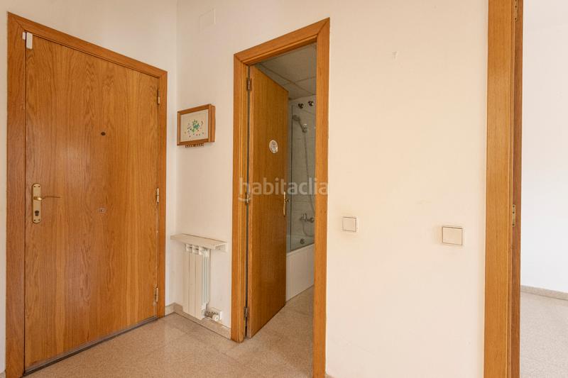 Foto b5275539-7edc-4abe-9423-90c06014688e. Planta baixa amb calefacció aparcament a Eixample - Can Bogunyà Castellar del Vallès