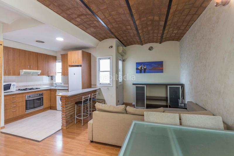 Foto bbea1b21-59ee-4755-ba67-8a2abe0078f4. Pis amb calefacció a La Nova Esquerra de l´Eixample Barcelona