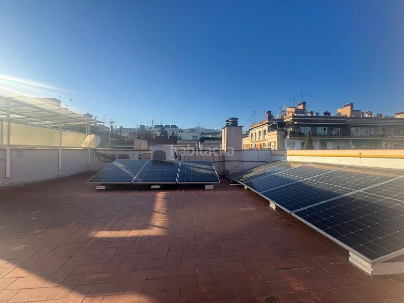 Foto 4d6ddc2a-b176-4082-b600-61eda82fd7ee. Dúplex magnífica vivienda dúplex de 203m2 construidos con amplios espacios en sant gervasi en Barcelona