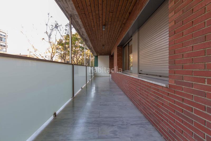 Foto 4e00c727-0c05-4f3b-a038-3f93c466cef5. Piso magnífica vivienda con gran terraza en sarria en Barcelona