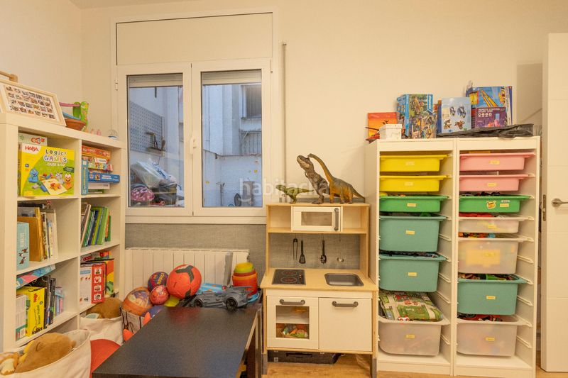 Foto 1a646cd3-14fd-4327-b4dd-1649010c1639. Pis amb calefacció a Tres Torres Barcelona