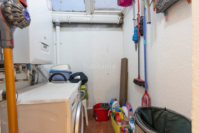 Foto 297a28ca-a980-4592-bf35-252642e2b9fb. Pis amb calefacció a Tres Torres Barcelona