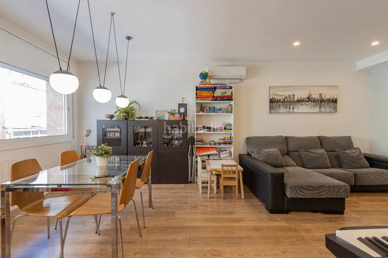 Foto 2b5228a8-f3ce-4a09-8ac4-73731a7e2efc. Pis amb calefacció a Tres Torres Barcelona