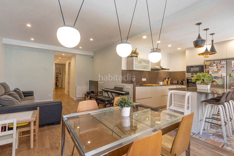 Foto 6051df88-8054-40b1-9c21-4f3df9e72cfa. Pis amb calefacció a Tres Torres Barcelona