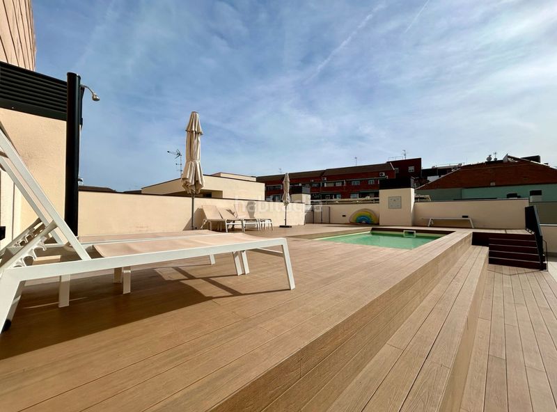 Foto fc25586e-e8d0-452a-ad2d-37c58883c59a. Dúplex amb calefacció aparcament piscina a Font de la Guatlla Barcelona