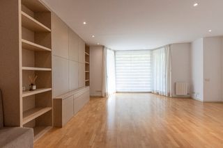Piso  Carrer de can ràbia. Magnífica vivienda con gran terraza de 59m2 en sarriá