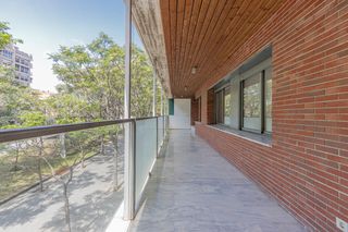 Flat  Ronda del general mitre. Magnífica vivienda con gran terraza de 59m2 en sarriá