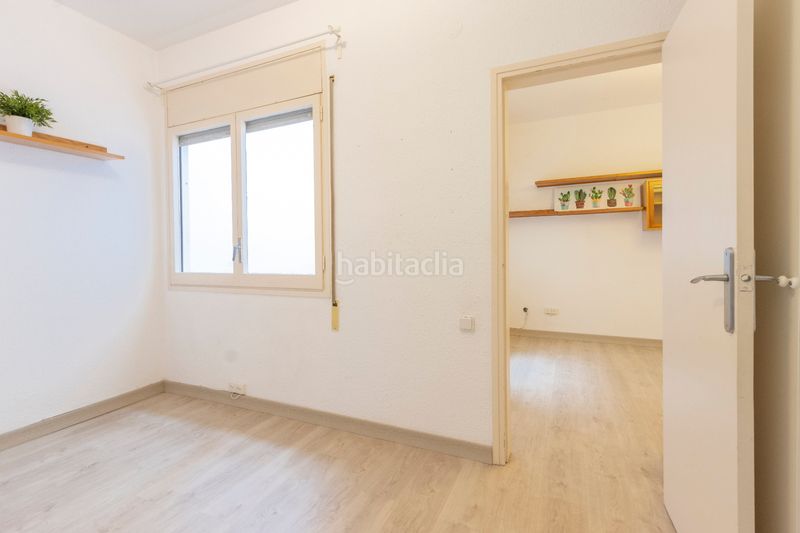 Foto daa818ad-2e8c-438d-96f1-d5264e0e25d6. Pis a Sarrià Barcelona