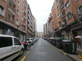 Car parking in Autonomia Kalea