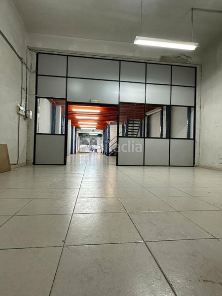 Foto 3b541902-788c-4f3b-868c-51ef43e02fd2. Alquiler local comercial lonja con entreplanta en Bilbao