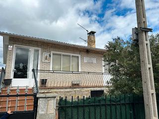 Xalet a Trespaderne. Chalet individual en trespaderne