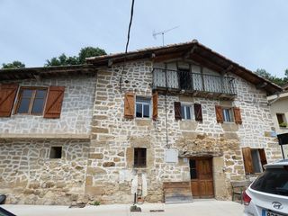 Casa  A quejo errepidea 2. Casa de piedra en valdegovia