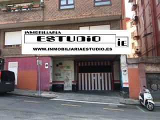 Parking coche en San roke kalea 12