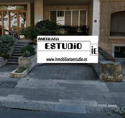 Car parking in Fontecha y Salazar Kalea