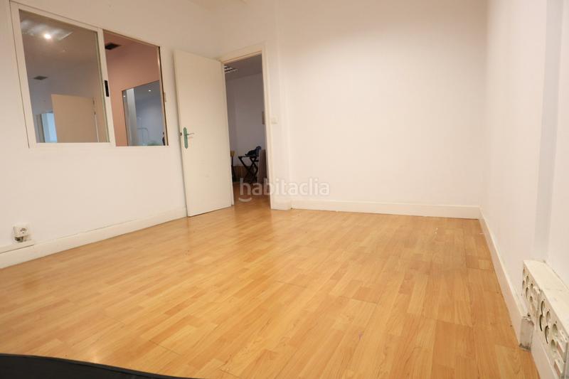 Foto 03122b86-c9ef-452e-a680-5d5c40f6f7cf. Rent business premise in anselma de salces kalea 16 in Bilbao