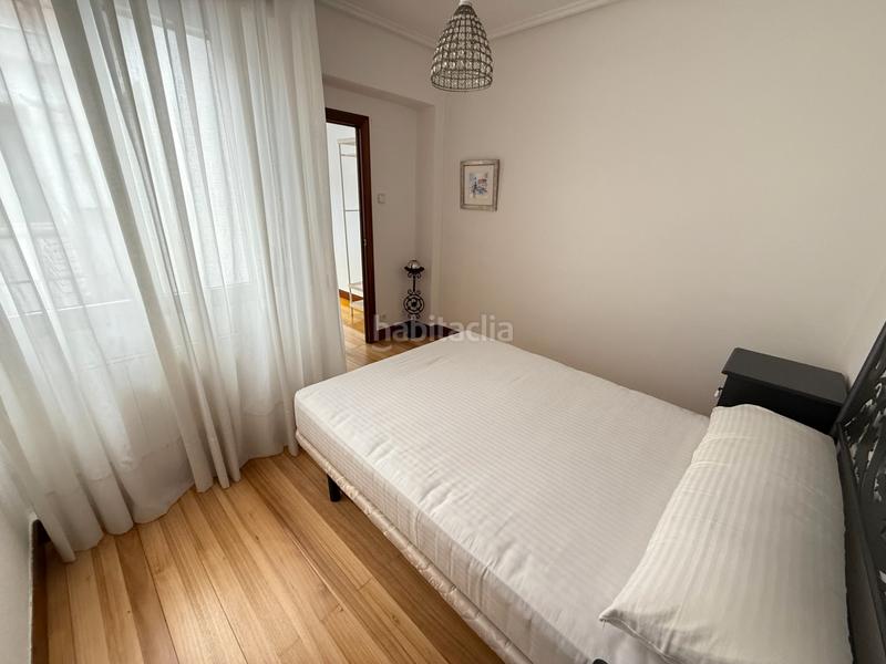 Foto ea4f3843-50d0-4f4c-bbbf-6f51f0f1f36d. Piso en Barrio de Uribarri Bilbao