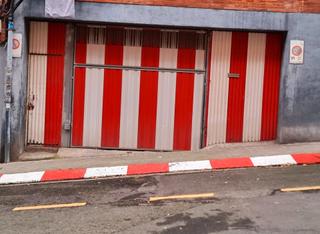 Autoparkplatz in Arangoiti. Se vende trastero de 15m2 y parcela de garaje para mediano.