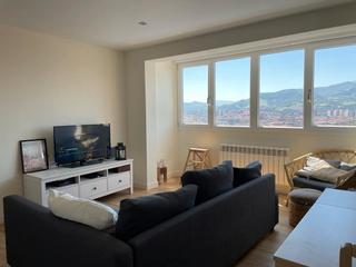 Pis a Arangoiti. Se vende vivienda exterior con vistas a bilbao, garaje para coch