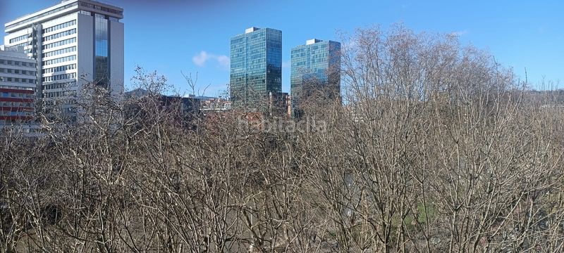 Foto 6dba7f27-aac9-4b43-9661-922c95996802. Dúplex amb calefacció a Castaños - Begoñaibarra Bilbao