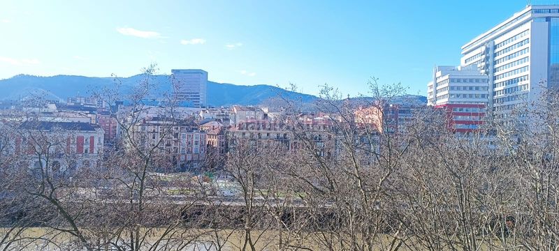 Foto aa8e2cce-fd93-48f1-8708-604185ab2a31. Dúplex amb calefacció a Castaños - Begoñaibarra Bilbao