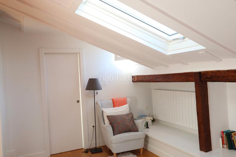 Foto e6a97ba7-4bf4-459c-873b-bede7a3376fd. Duplex with heating in Castaños - Begoñaibarra Bilbao