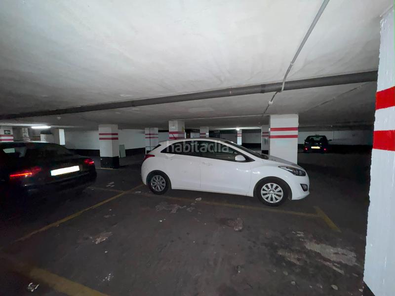 Foto e73b70cd-a68e-4a23-a46b-b5fb3cec896f. Parking coche en San Pedro de Deusto - La Ribera Bilbao