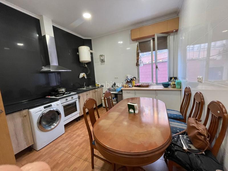 Foto ca178ac7-37fe-4323-83f8-8659bea5a065. Etagenwohnung mit heizung in Solokoetxe Bilbao