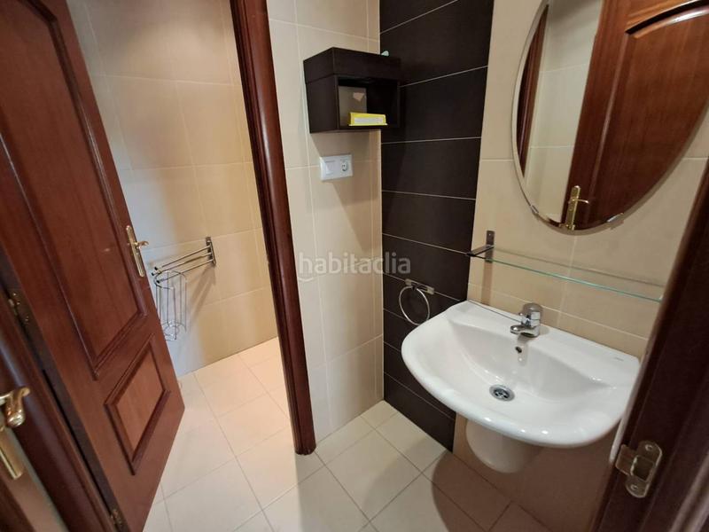 Foto 41a82cd9-cfa1-4c4d-848f-dfdafeedc509. Miete büro mit parking in Cascajos - Piqueras Logroño