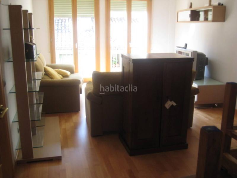 Foto 4f0d3f4c-370a-406f-a1d4-49a4b5ba7480. Piso  en calle san agustín en Gran Via Logroño