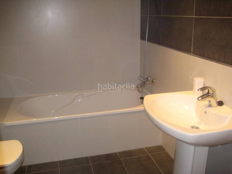 Foto e4ec2230-c300-4252-b356-eae3affce064. Piso  en calle san agustín en Gran Via Logroño