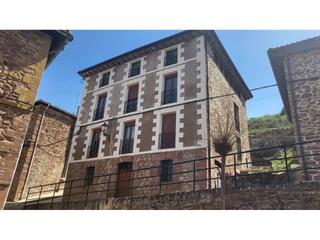 Casa a Viniegra de Abajo. Casa de piedra en viniegra de abajo