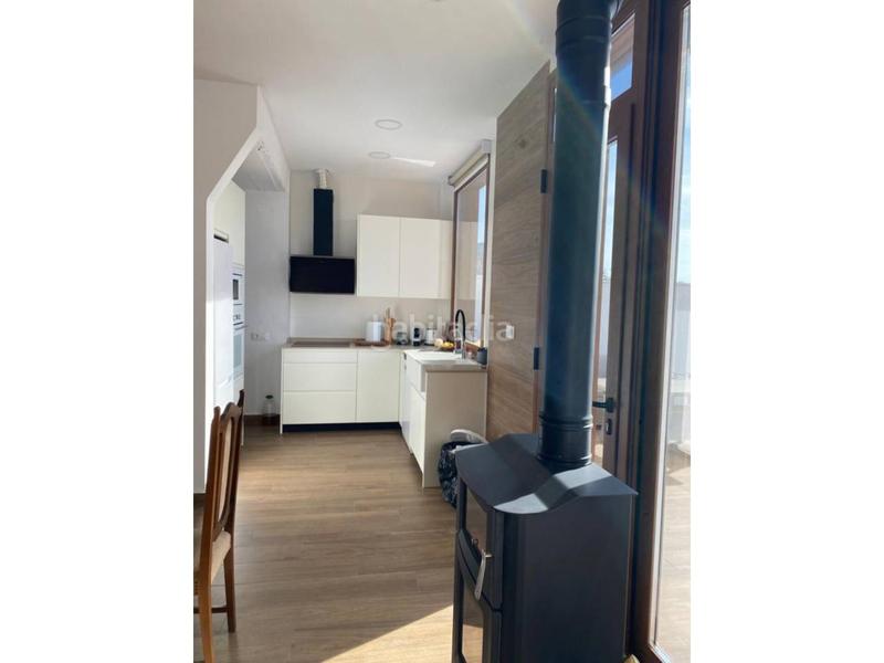 Foto ba3fd2b3-4052-4f37-ae47-7603714de699. Casa  en venta en Andosilla