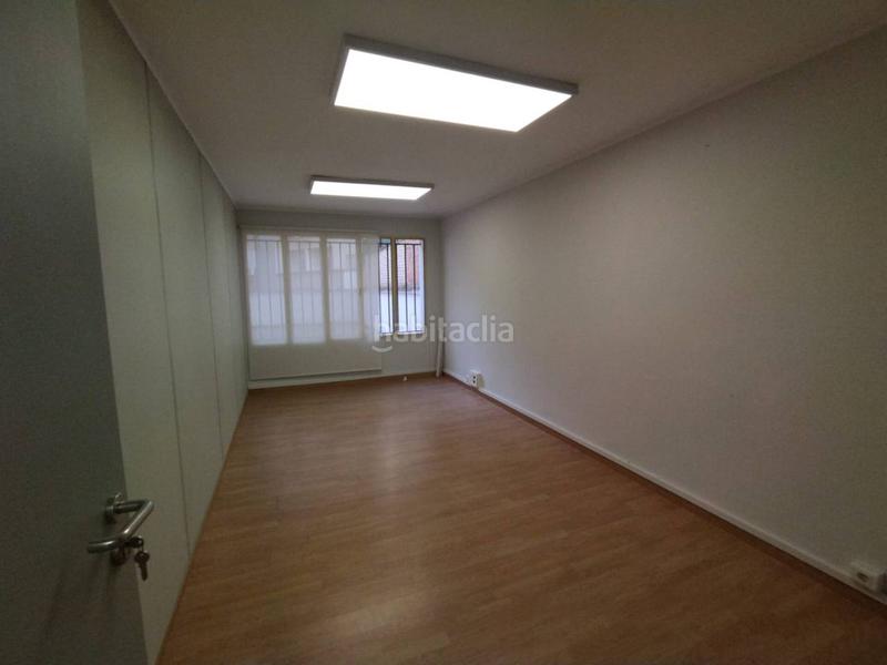 Foto 7f53efa9-d150-4a99-8c69-3612a33ddaff. Ufficio in Gran Via Logroño