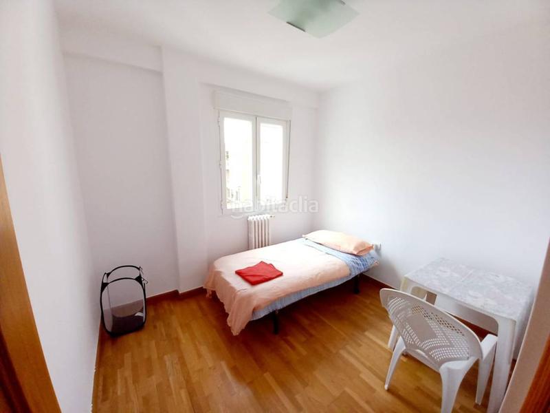 Foto 92cd9a26-e81a-4e1b-8365-d809116714b4. Attico con riscaldamento in Gran Via Logroño