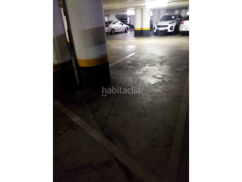 Foto 64682ab4-b7dd-4c46-8653-788df0203e3c. Alquiler parking coche plaza de garaje en Oeste Logroño
