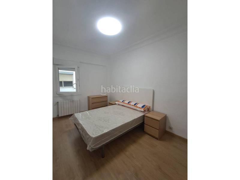 Foto b90c860f-76f5-4fd4-8aad-8434262ea849. Alquiler piso avenida de la paz en Residencia Logroño