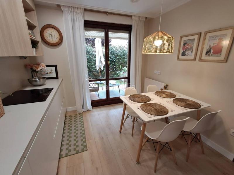 Foto 18e6342a-d847-4368-9c8a-581b7964cd03. Casa adosada chalet en venta en La Cava - Fardachón Logroño