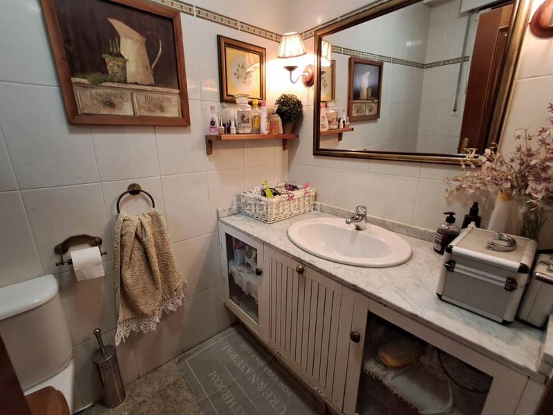 Foto 7ee62580-881f-4c85-bc39-34fa0f6fb8a3. Casa adosada chalet en venta en La Cava - Fardachón Logroño