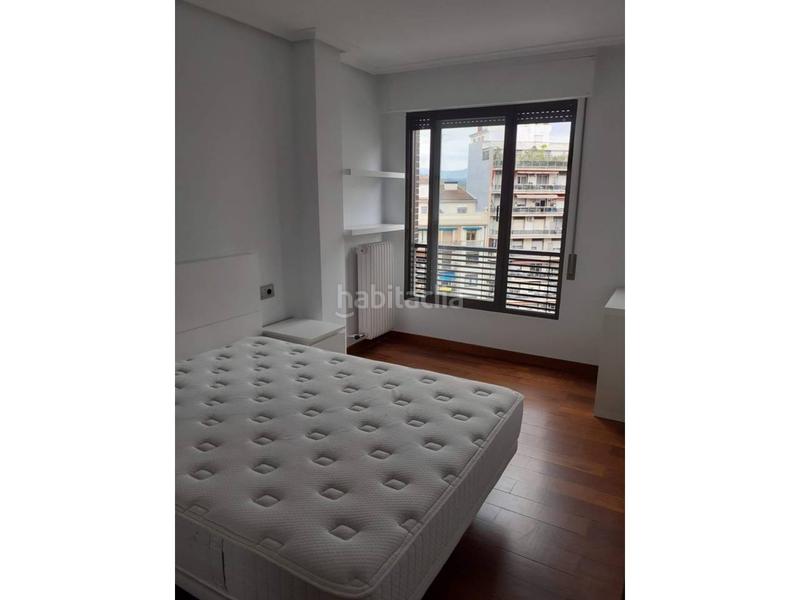 Foto aec49606-31d3-4a51-9962-9bbd044940d5. Pis amb calefacció a Gran Via Logroño