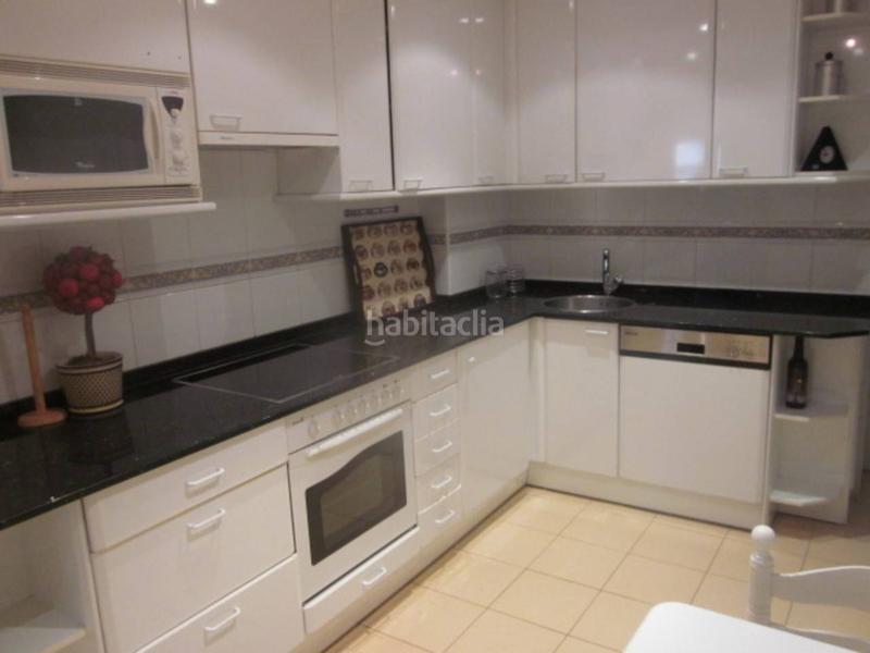 Foto 61343077-ee3e-4d10-8d23-998679c3a4e2. Rent apartment with heating parking in Gran Via Logroño