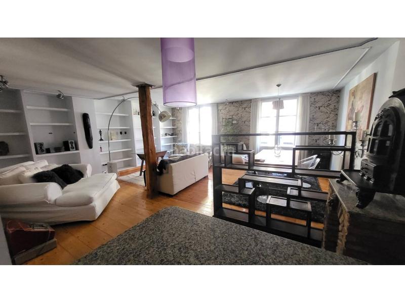 Foto 92f85242-93c2-4567-86b5-590a717cd758. Pis a Gran Via Logroño