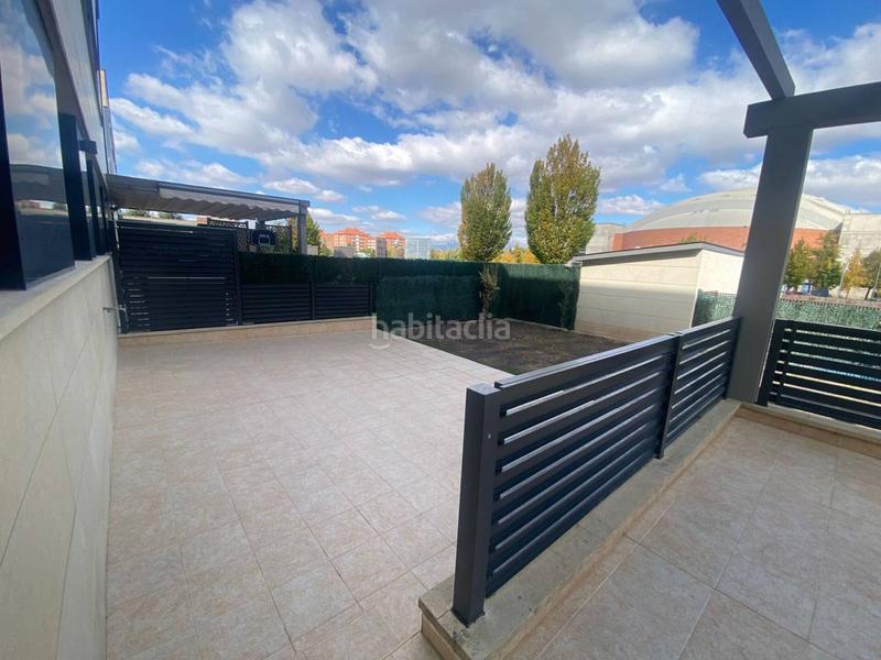 Foto e4dd0abf-f16f-44c7-adfb-365b4ab6bc0d. Pis amb calefacció aparcament piscina a La Cava - Fardachón Logroño