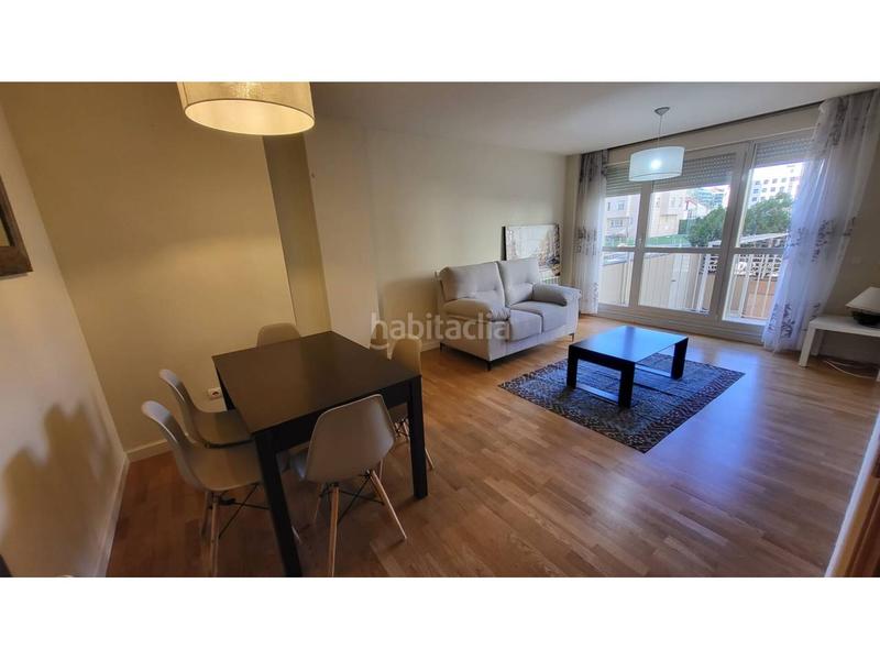 Foto 1a99e050-5acf-45de-91eb-b4ebe834f12e. Pis amb calefacció aparcament piscina a Cascajos - Piqueras Logroño