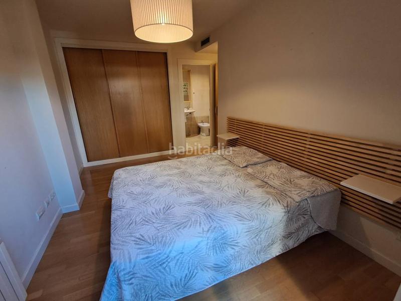 Foto 2f4908eb-8c62-45d8-8698-f4b26e161302. Pis amb calefacció aparcament piscina a Cascajos - Piqueras Logroño